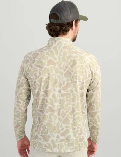 Huk Gear Performance Tops-Airweight KC 1/4 Zip KC Sand Camo