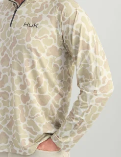 Huk Gear Performance Tops-Airweight KC 1/4 Zip KC Sand Camo