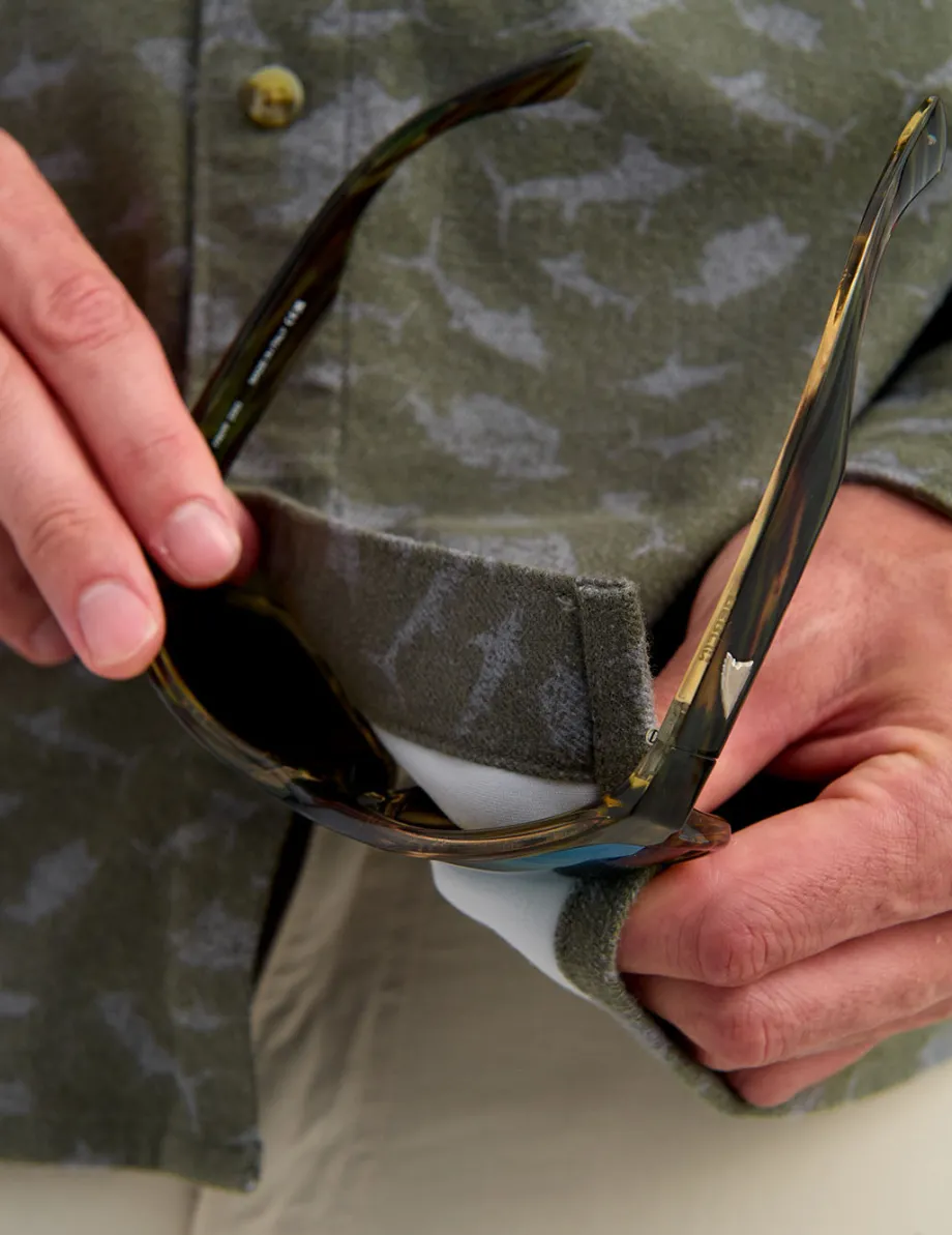 Huk Gear Button Downs-Chesapeake KC Printed Flannel Moss Mini Fish