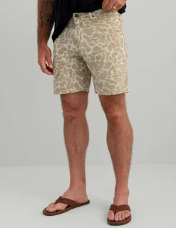 Huk Gear Shorts-Lightweight Rivercamp Short KC Sand Camo