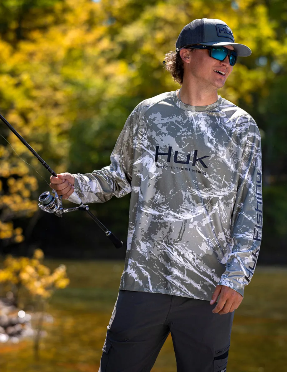 Huk Gear Performance Tops-Mossy Oak Pursuit Performance Crew Mossy Oak Stormwater Freshwater