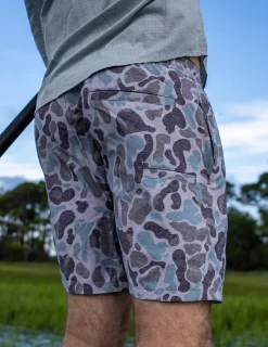 Huk Gear Shorts-Next Level Camp Short KC Volcanic Ash Camo