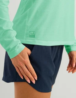 Huk Gear Performance Tops-Womens A1A Performance Crew Bermuda