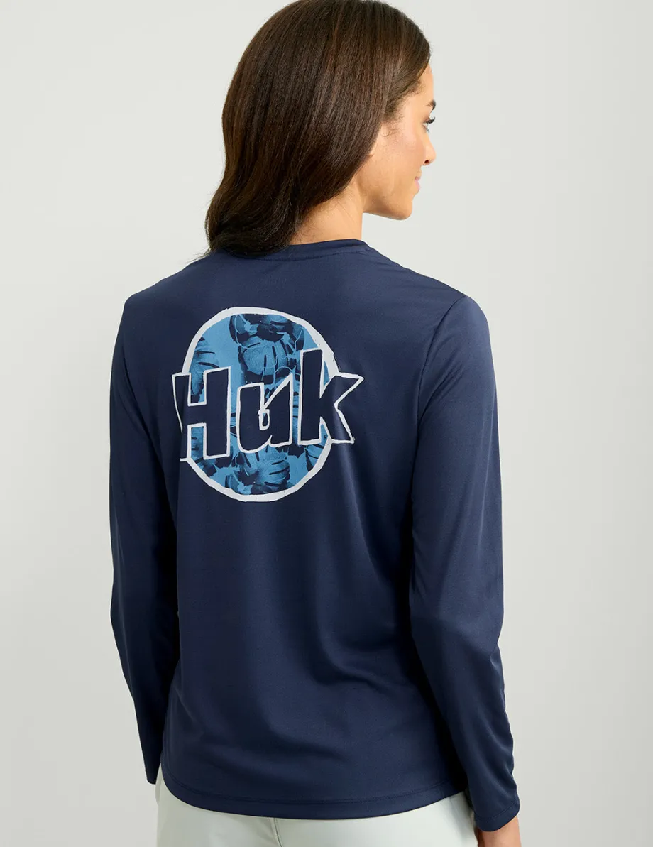 Huk Gear Performance Tops-Womens Huk Circle Palm Pursuit Performance V-Neck Naval Academy