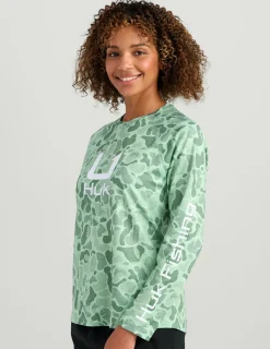 Huk Gear Performance Tops-Womens KC Print Icon Performance Crew KC North Atlantic Camo