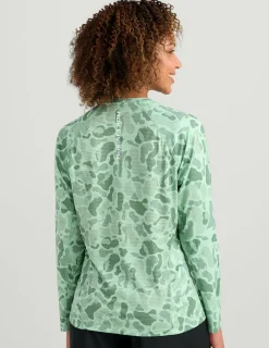 Huk Gear Performance Tops-Womens KC Print Icon Performance Crew KC North Atlantic Camo