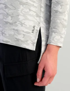 Huk Gear Pullovers-Womens Tasc Riverwalk Lightweight Sweatshirt Harbor Mist Camo